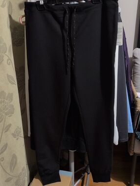 WOMENS Ultra-Soft Jersey Joggers from La Maison Simons Sz L NWT